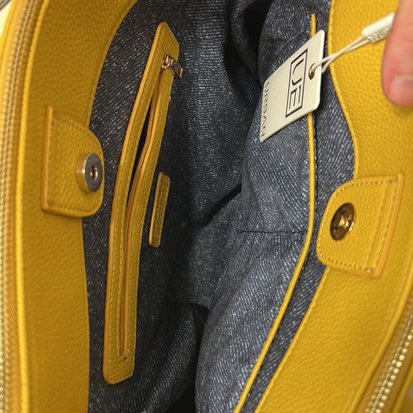 NWT Urban Expressions Yellow Shoulder Bag/Purse - Picture 5 of 8